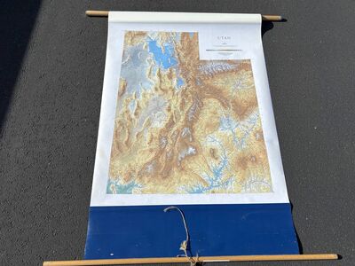 Vintage, large pull down school style maps. World maps, Idaho, USA, antique weather, world, Utah, Idaho, retractable antique