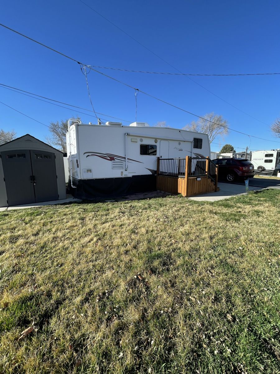 2005 Alpenlite Aspen 5th Wheel