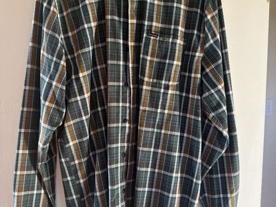 Volcom Plaid Long Sleeve Button-Up Flannel Shirt Medium Green