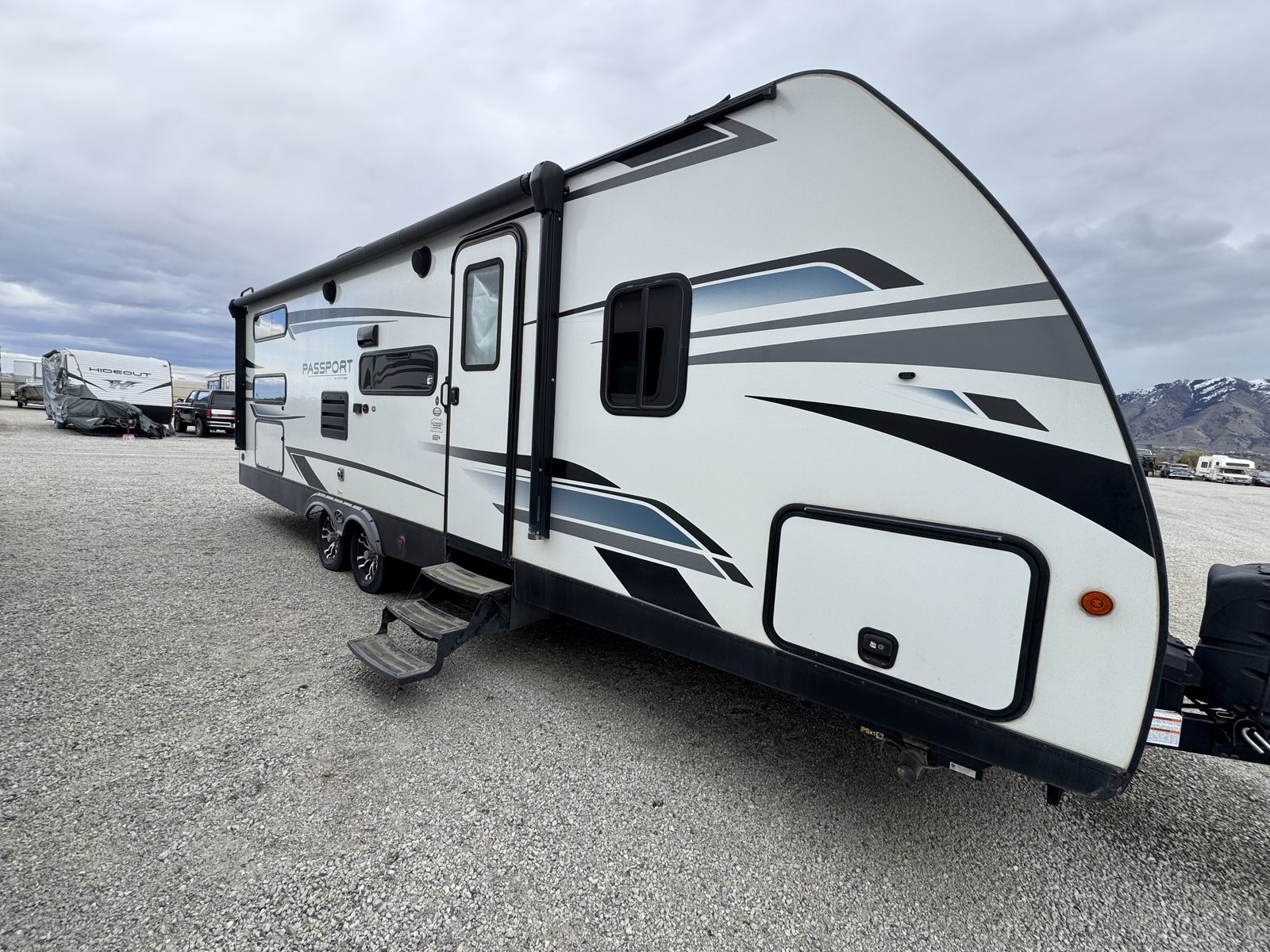 2021 Keystone Passport - Generator Included