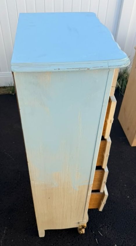 Main image 5