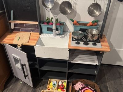 Play Kitchen With Accessories