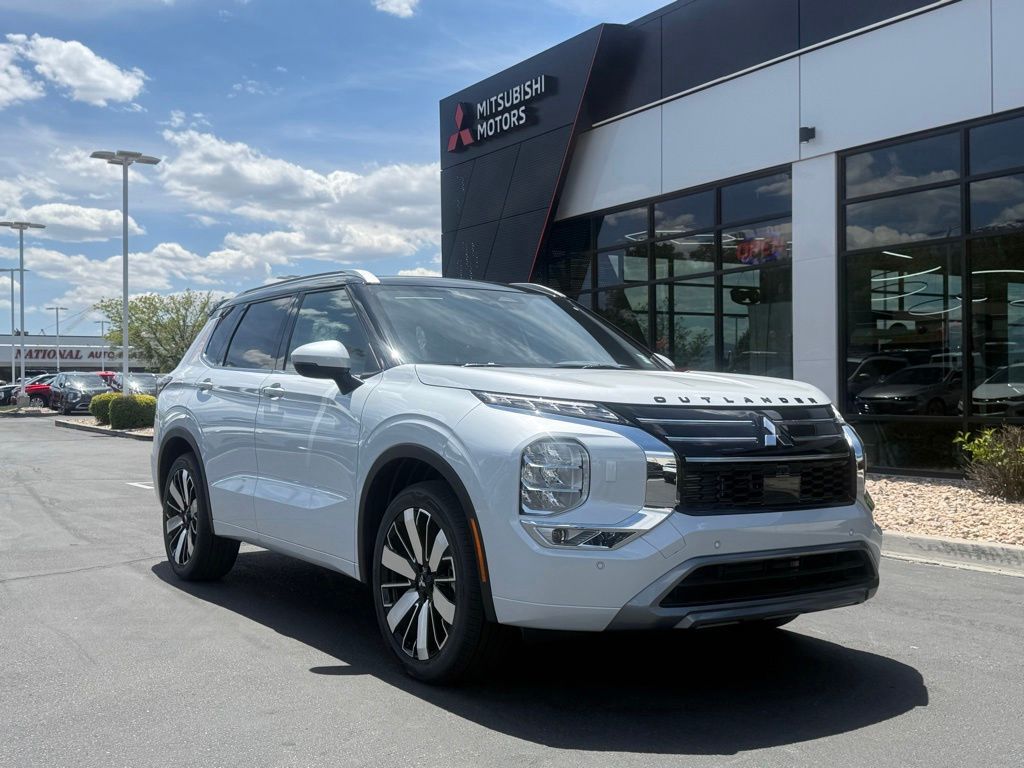 2026 Mitsubishi Outlander SEL
