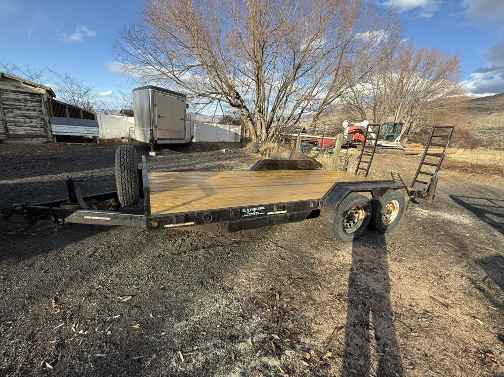 2014 18' 14k Equipment Trailer