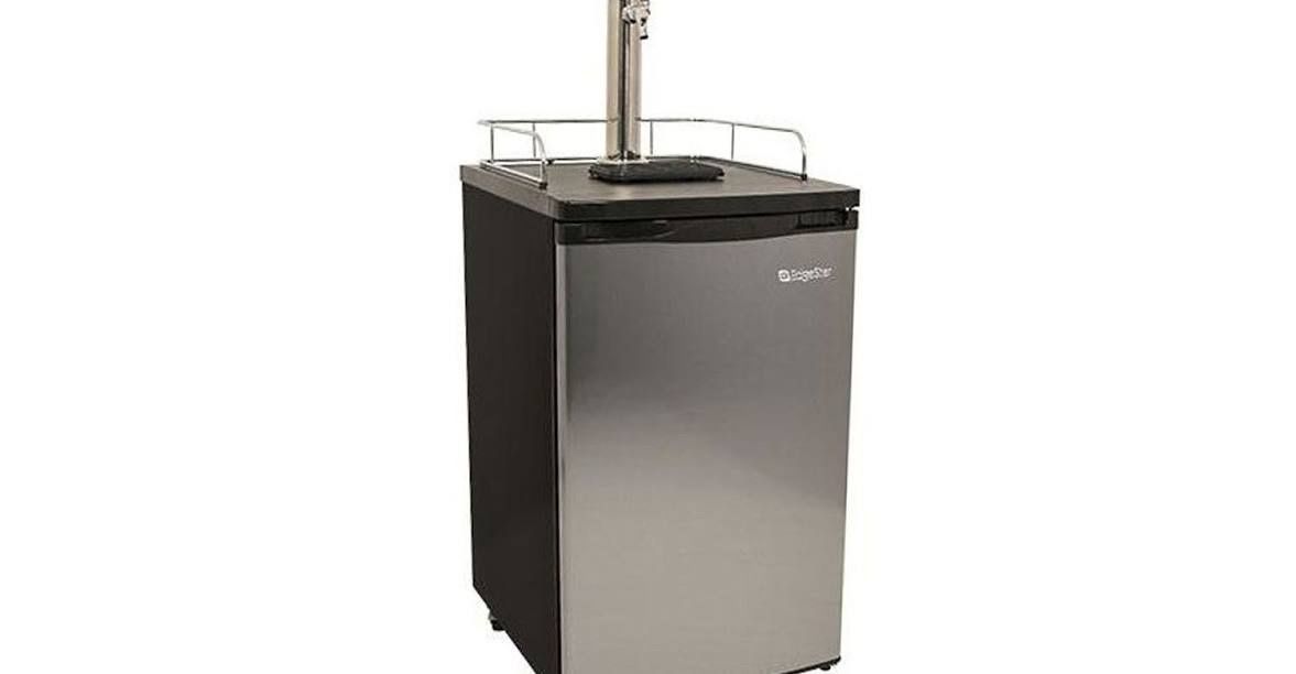Dual tap kegerator