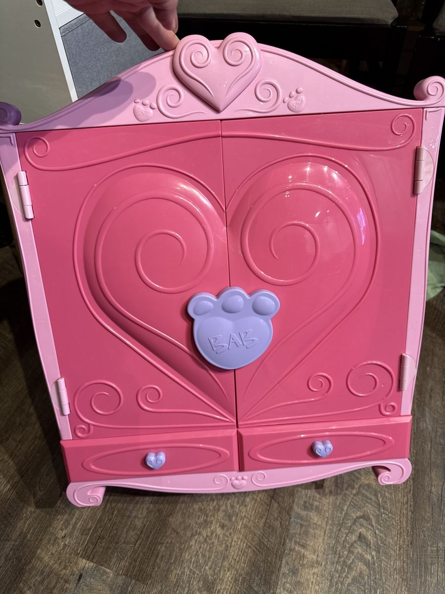 Doll Closet