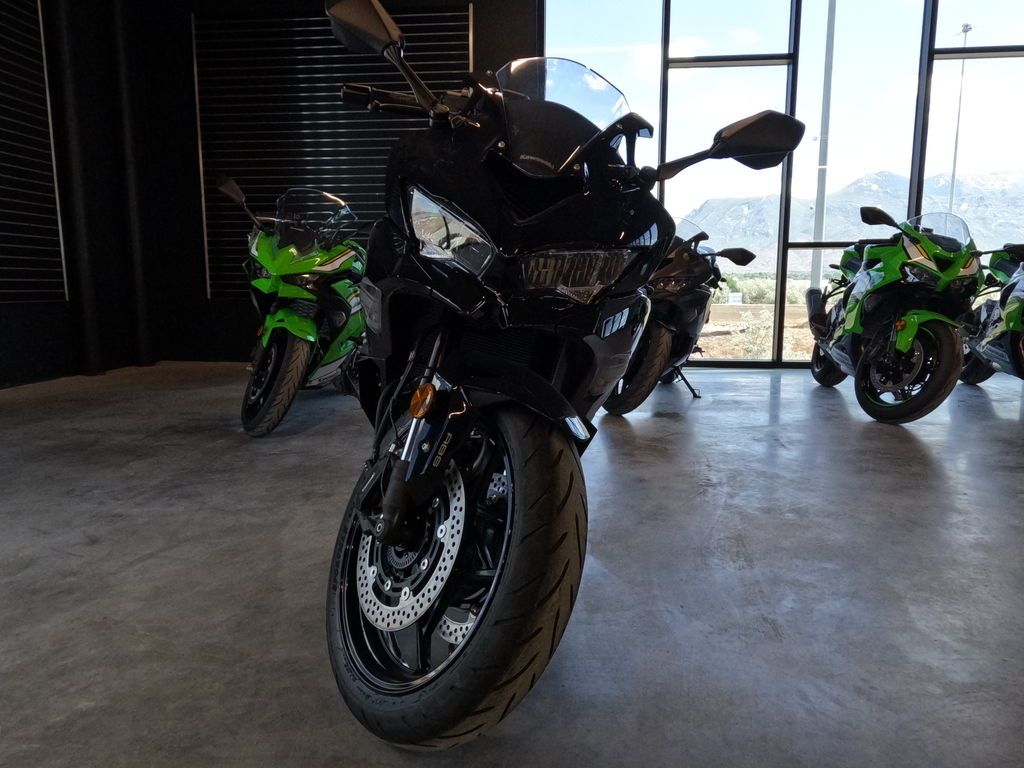 2026 Kawasaki Ninja® ZX™-4R ABS