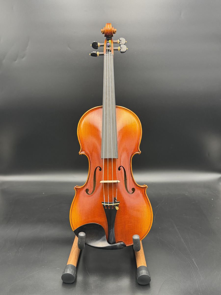 Main image 2
