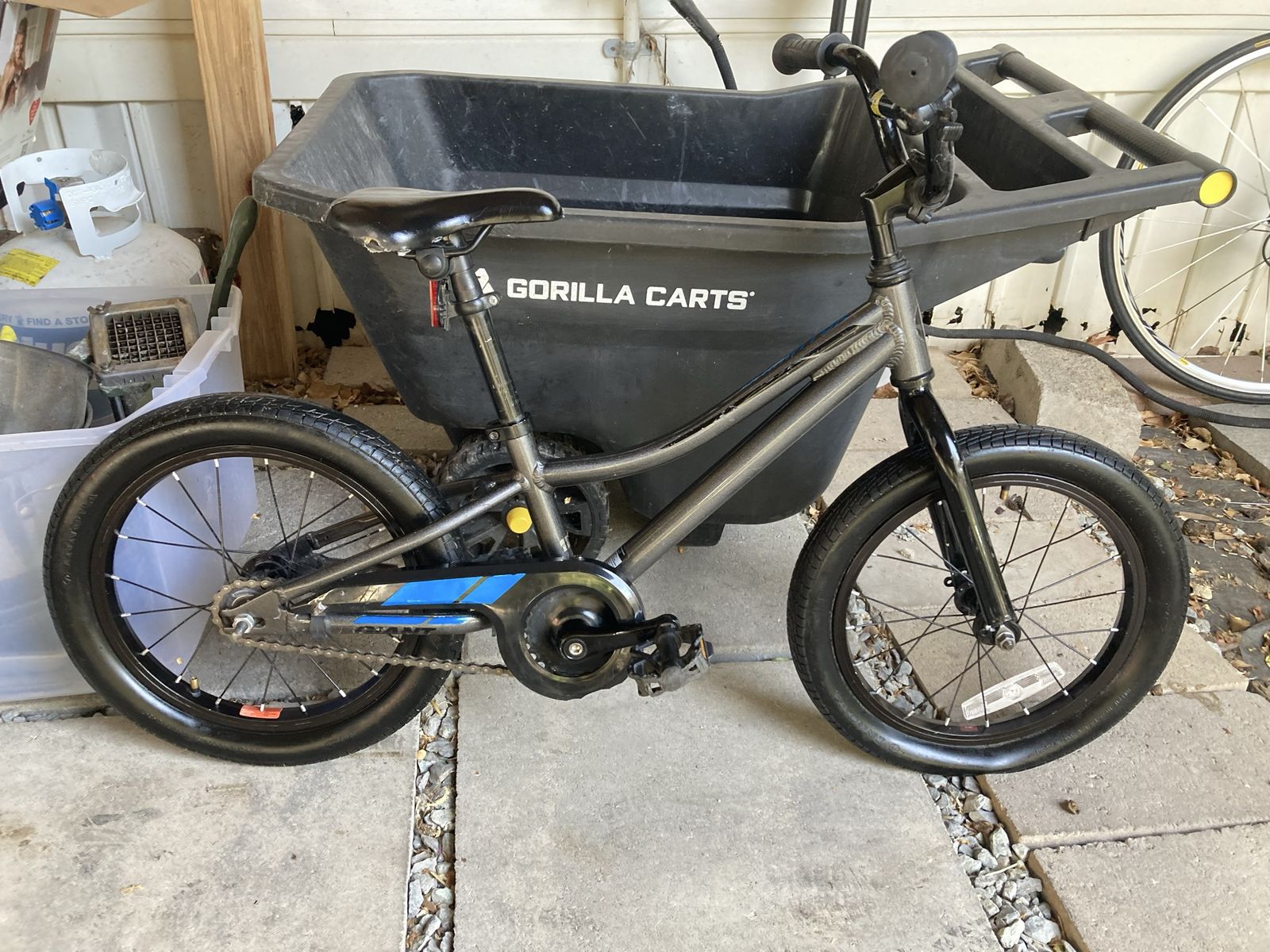 Giant animator 16inch kids bike