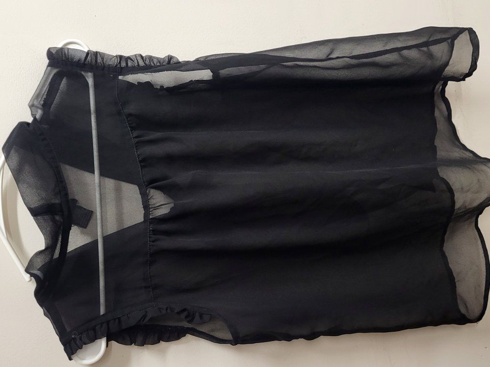 Ladies Size Large Rue 21 sheer black tank top