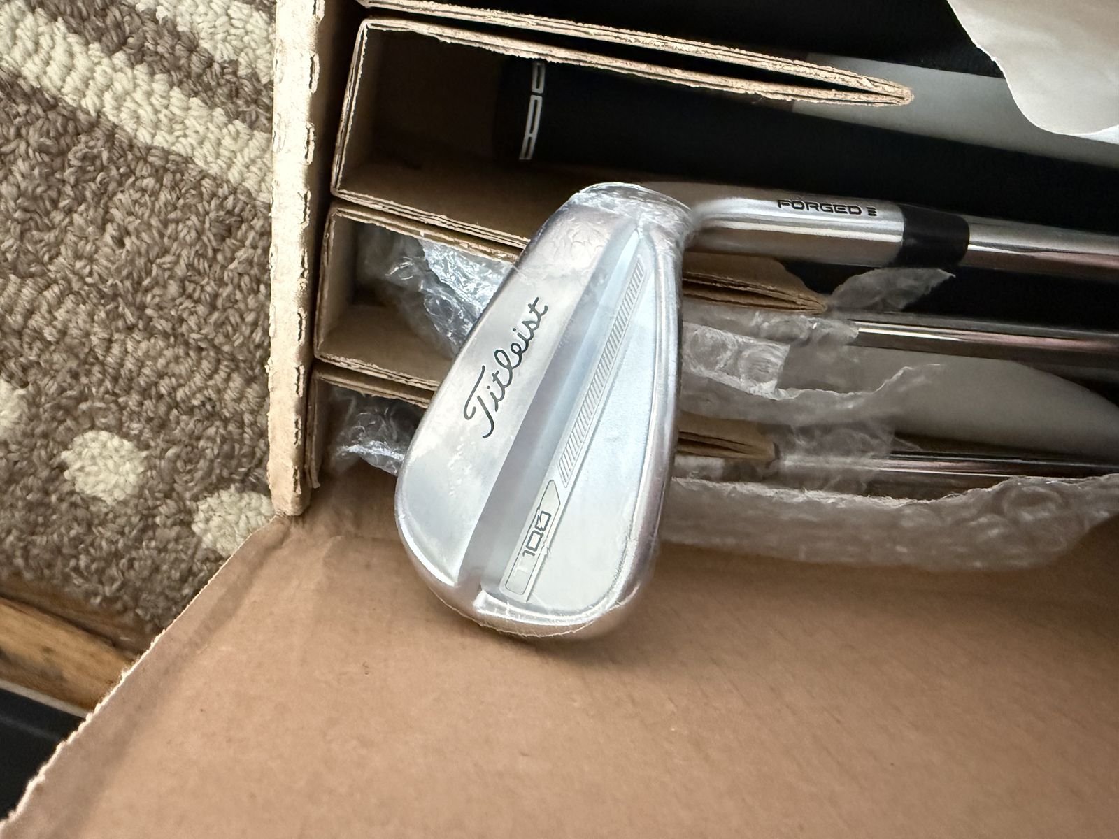 New Titleist T100 Iron Set 4-PW Stiff AMT S300