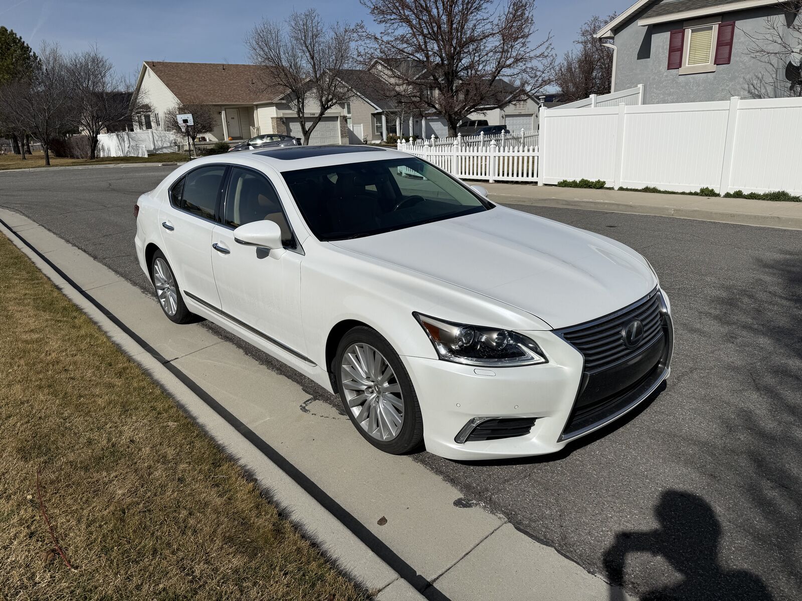 2013 Lexus LS Base