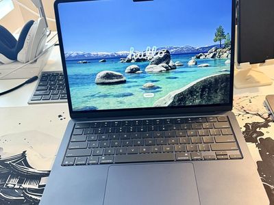 MacBook Air 13” – M-Series | 10C GPU | 24GB | 512GB | Midnight