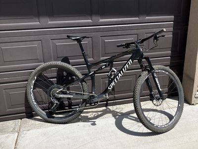 2022 Specialized Epic Expert