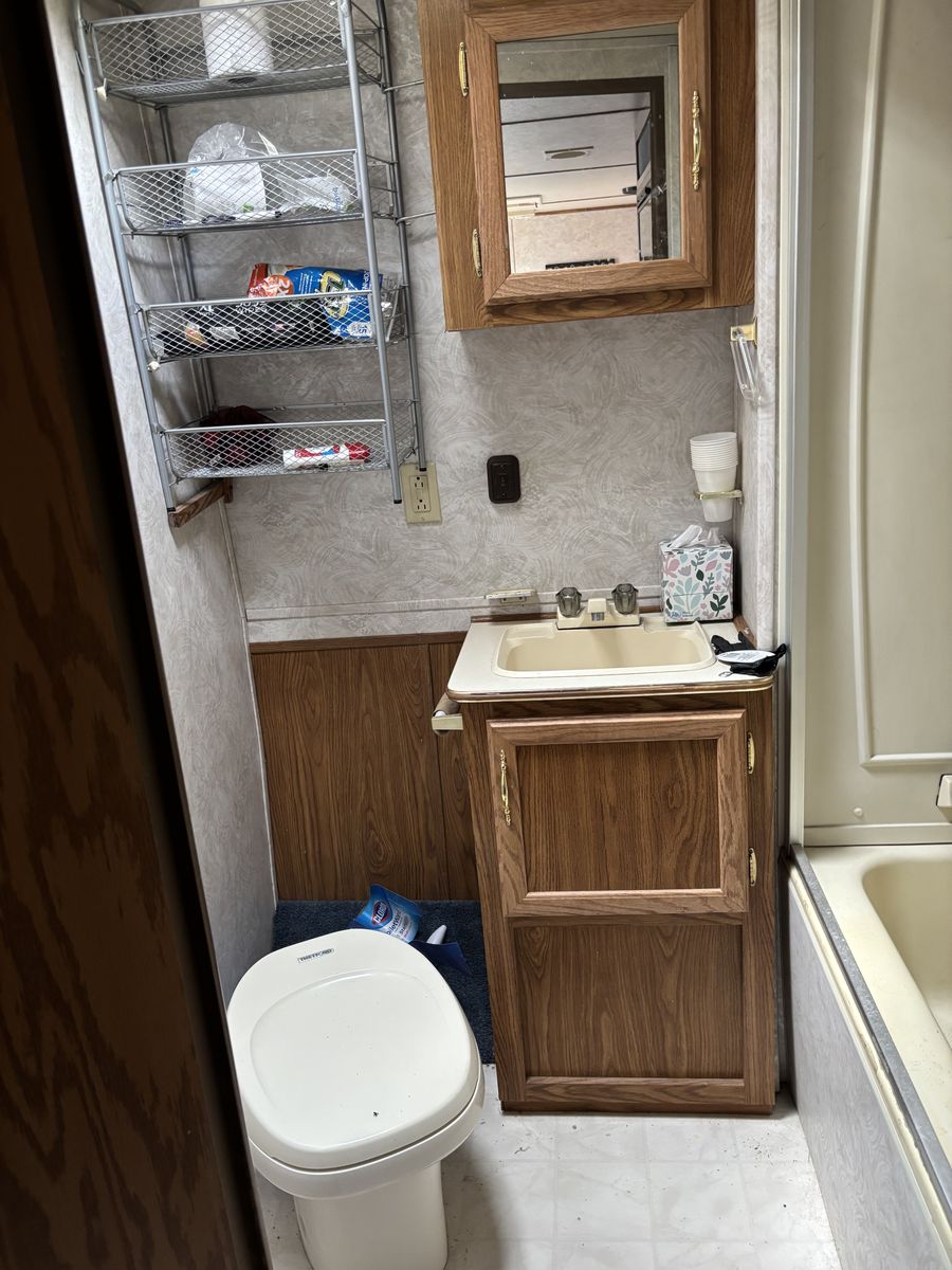 Main image 7