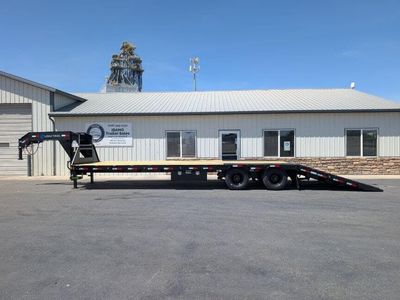 2026 Load Trail GL 102'x34' Low-Pro Hyd Dovetail Gooseneck 25.9K