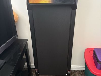 Indoor walking pad