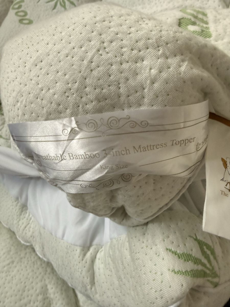 The Duck And Goose Co King Size Bamboo 3-inch Mattress Topper, Microfiber Fill