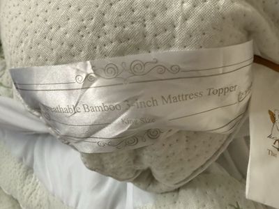 The Duck And Goose Co King Size Bamboo 3-inch Mattress Topper, Microfiber Fill