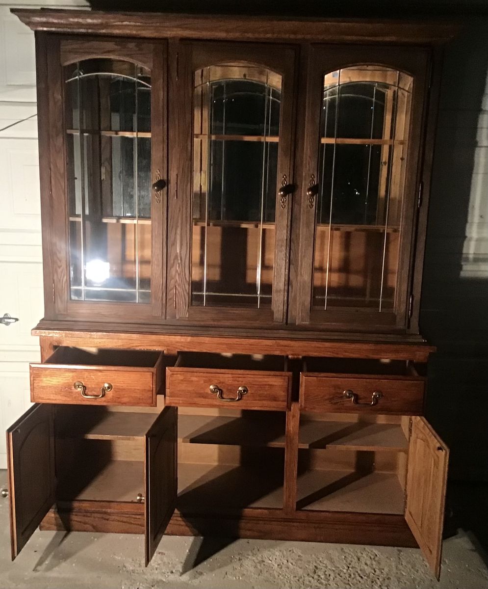 Nice  Lighted Curio Cabinet