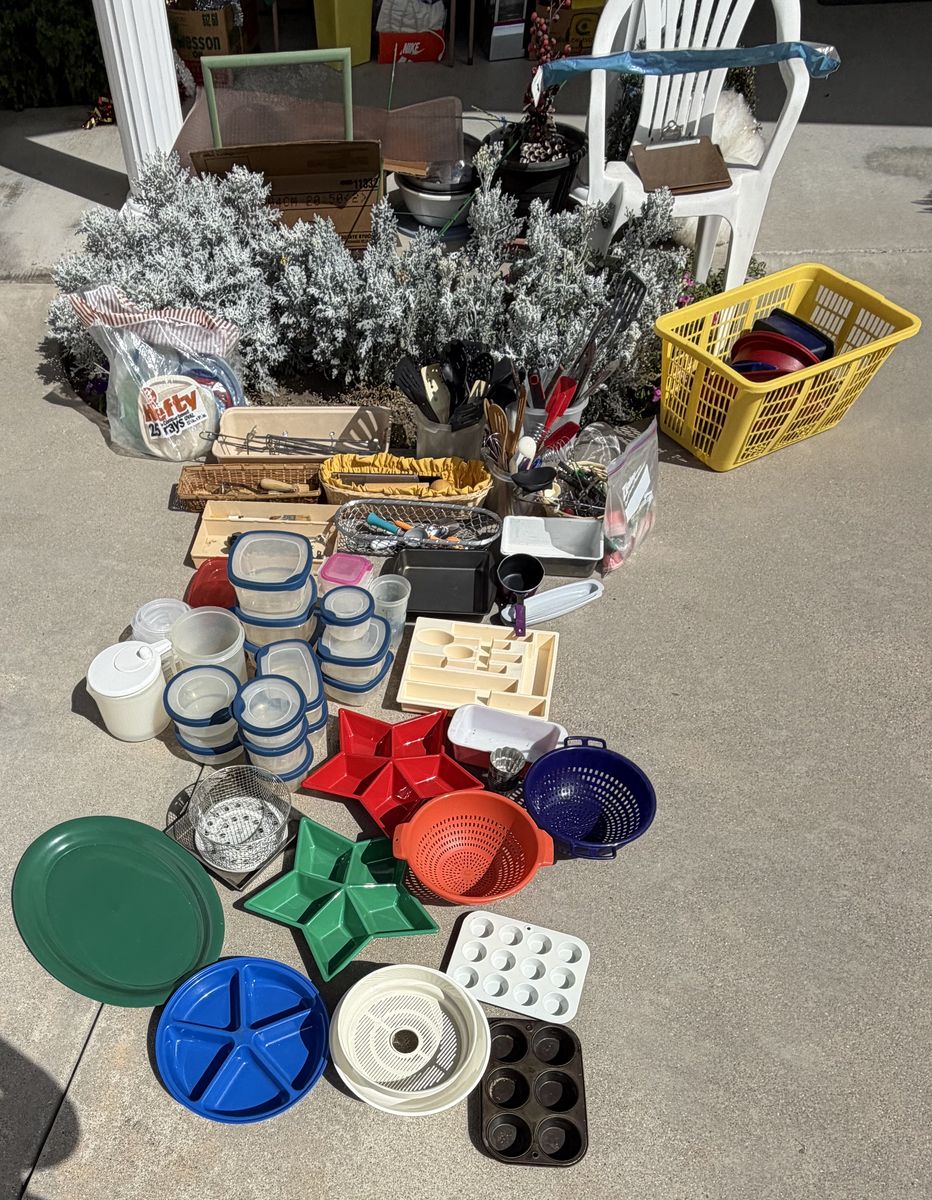 Yard Sale 1365 E Oakcrest Lane, Provo Wed-Fri, Aug 26-28th