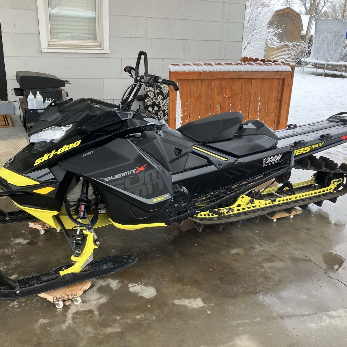 2017 Skidoo 850