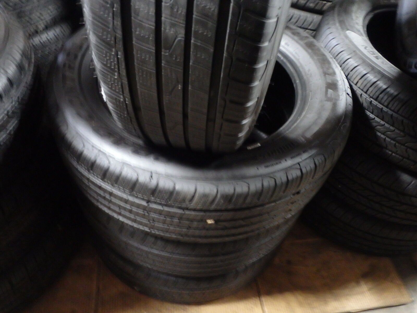 225/60R18 ROAD CONTROL 2 ALL SEASON SET OF USED TIRES