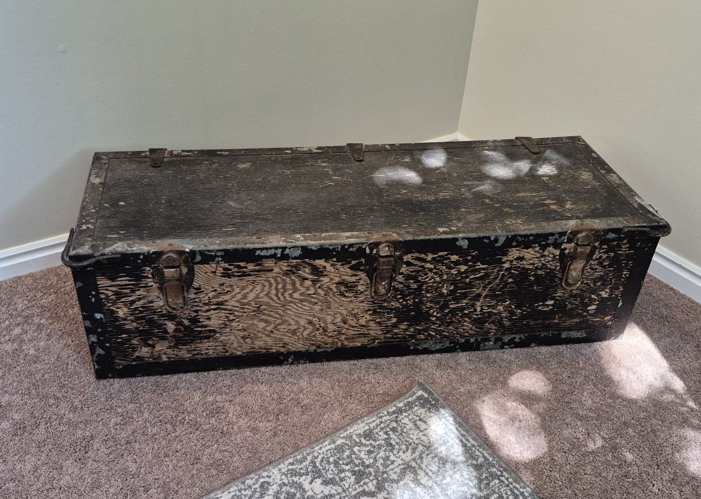 Main image 4