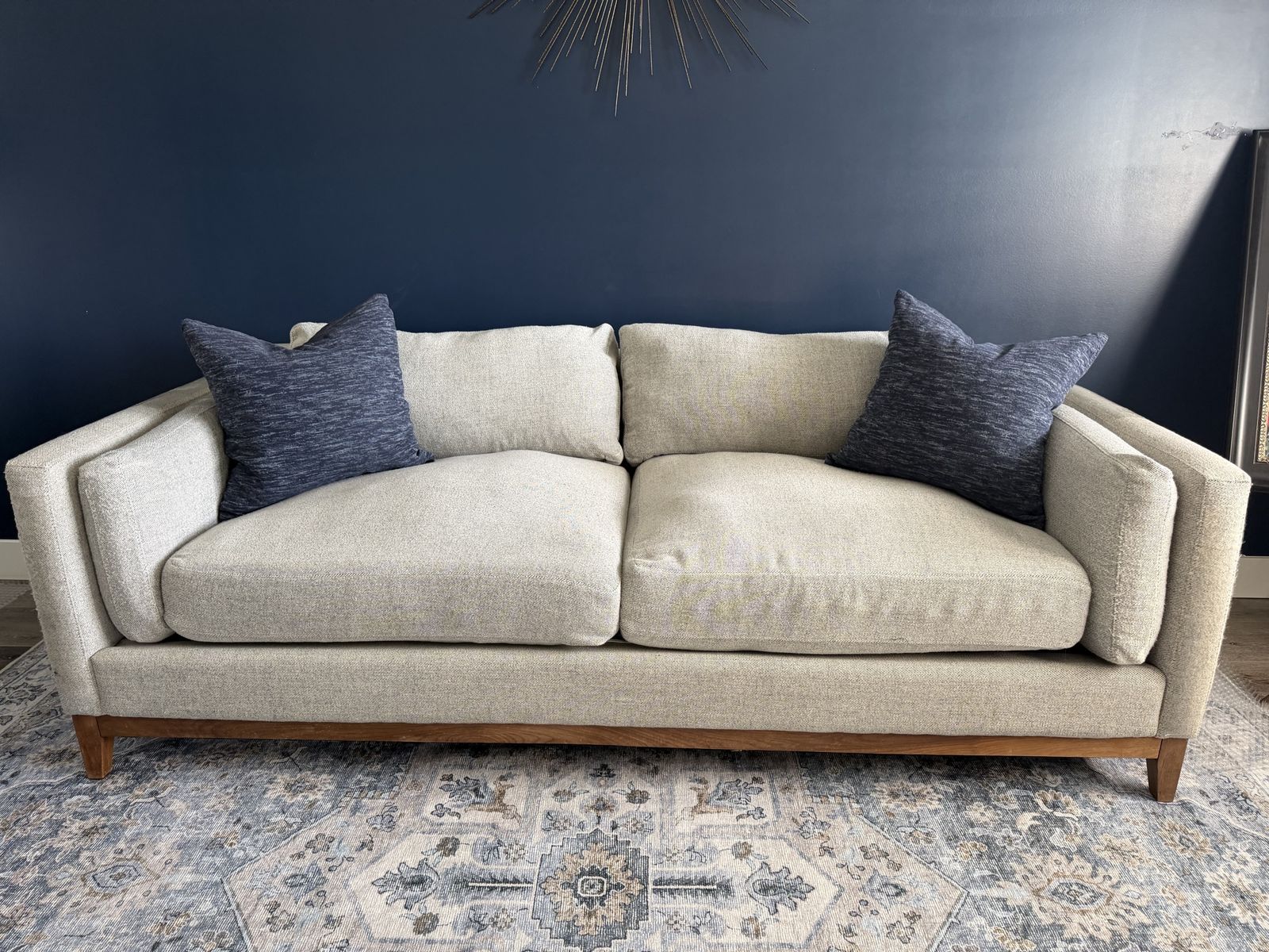 Fabric sofa 