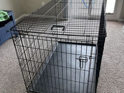 XL Dog Kennel – Heavy-Duty Wire Crate (48” L x 30” W x 32” H)