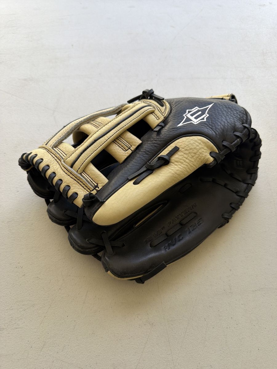 Easton baseball glove. Lefty