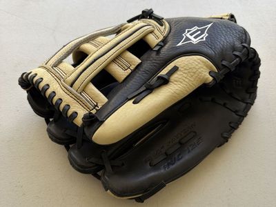 Easton baseball glove. Lefty