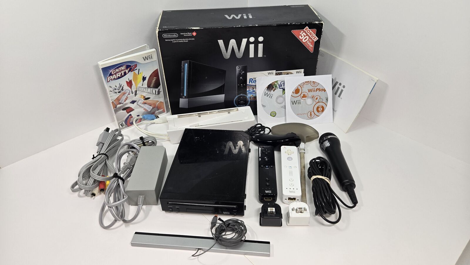 #23: BLACK NINTENDO Wii SYSTEM in (an) Original Wii BOX; TESTED