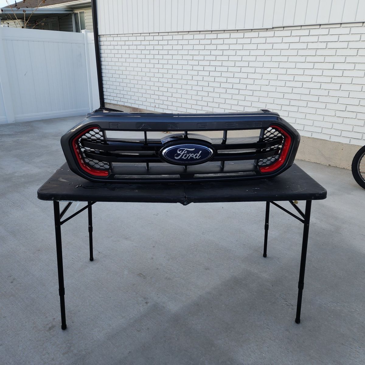 23 Ford Ranger Tremor Grille