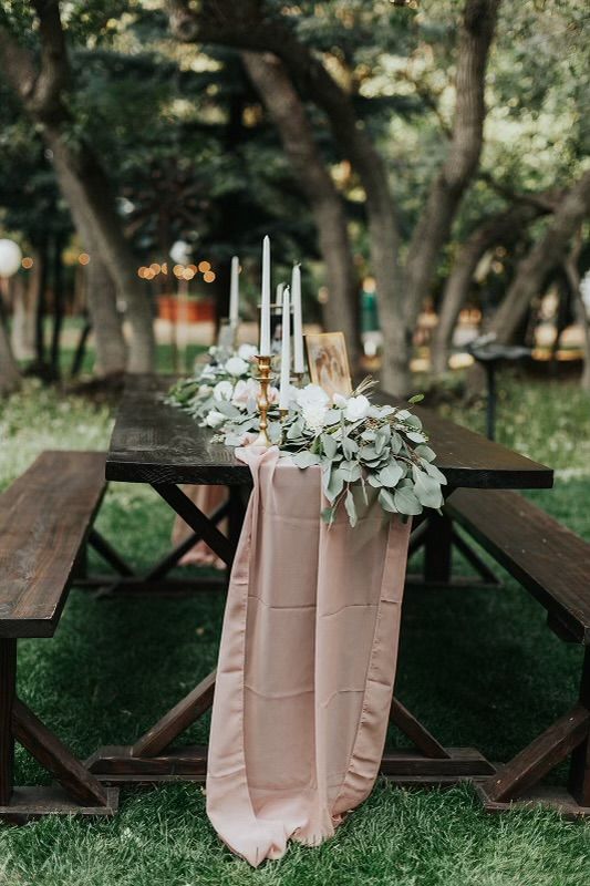 Farmhouse tables & benches for rent