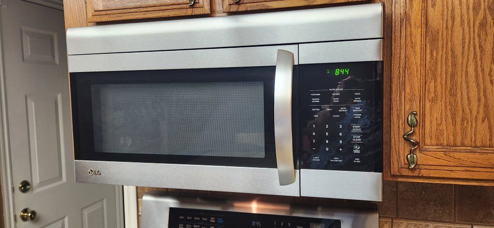 LG Stainless Steel Over-the-Range Microwave with Turntable - Excellent Condition