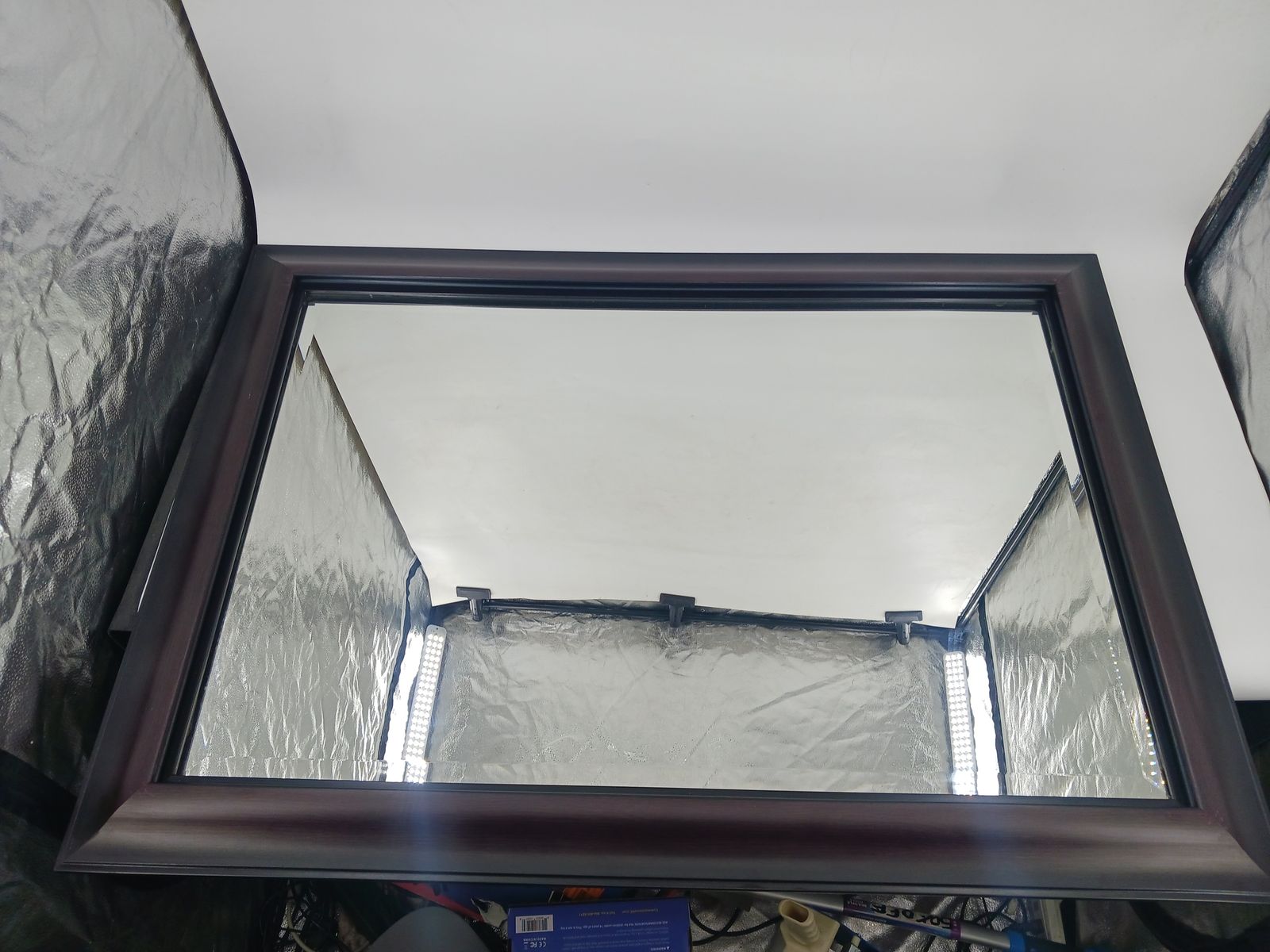 Beautiful wood framed mirror 42.5"x 32.25"