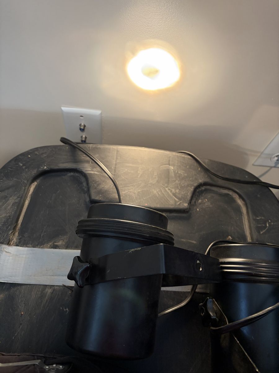 Main image 7