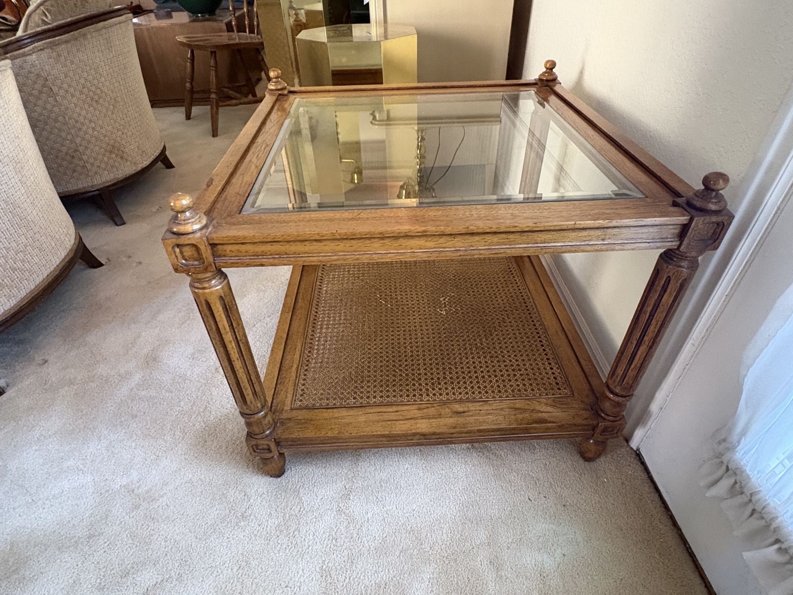 Main image 4