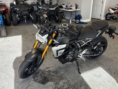 2026 SUZUKI GSX 8T - S00289-C