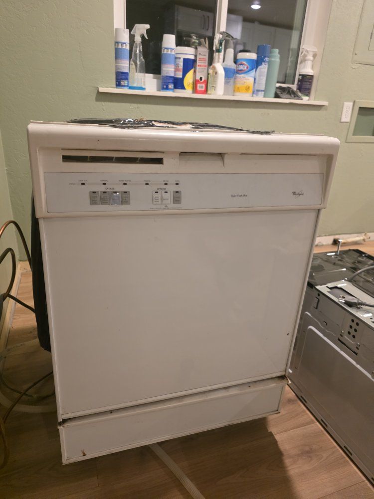 Whirlpool Quiet Wash Plus Built-In Dishwasher - White
