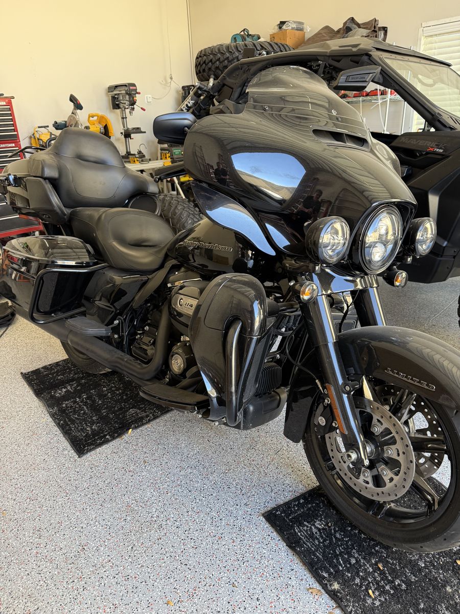 Harley Davison FLHTK