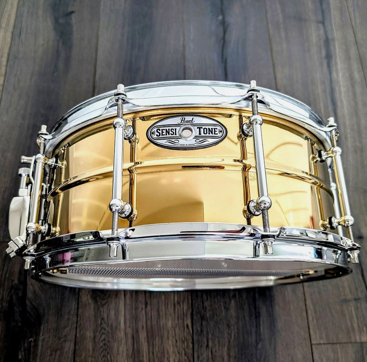 Pearl Sensitone 14" x 5.5" Snare Drum 10 Tube Lugs
