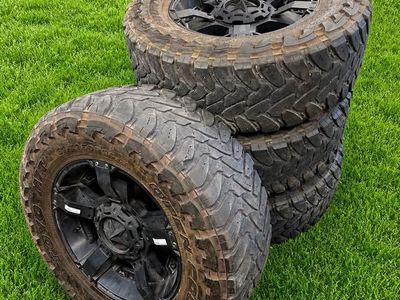 37x12.50R20 Toyo Open Country M/T Tires & Wheels