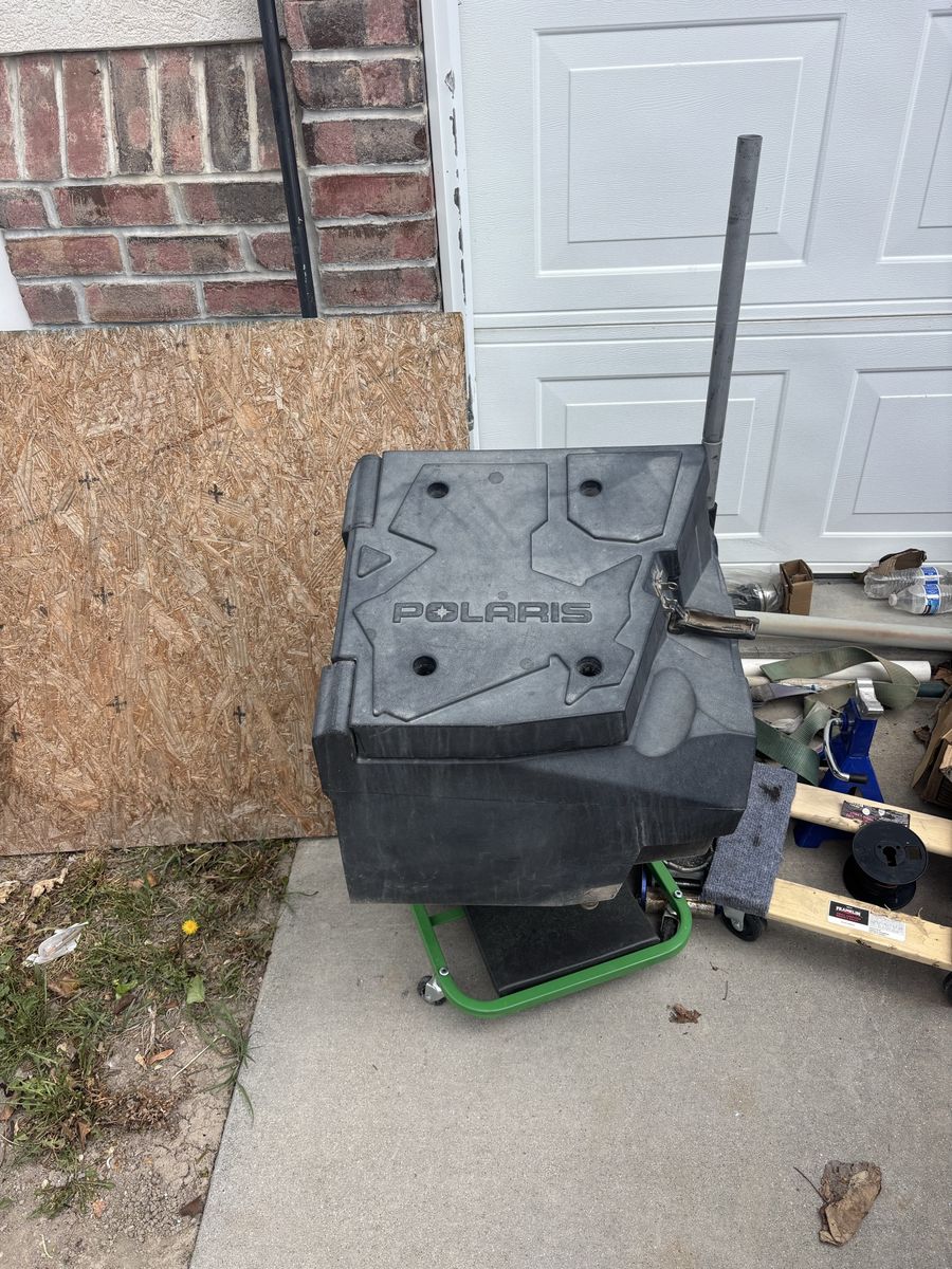 Polaris utv box
