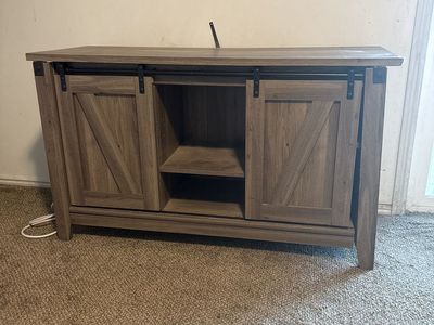 Free aquarium stand