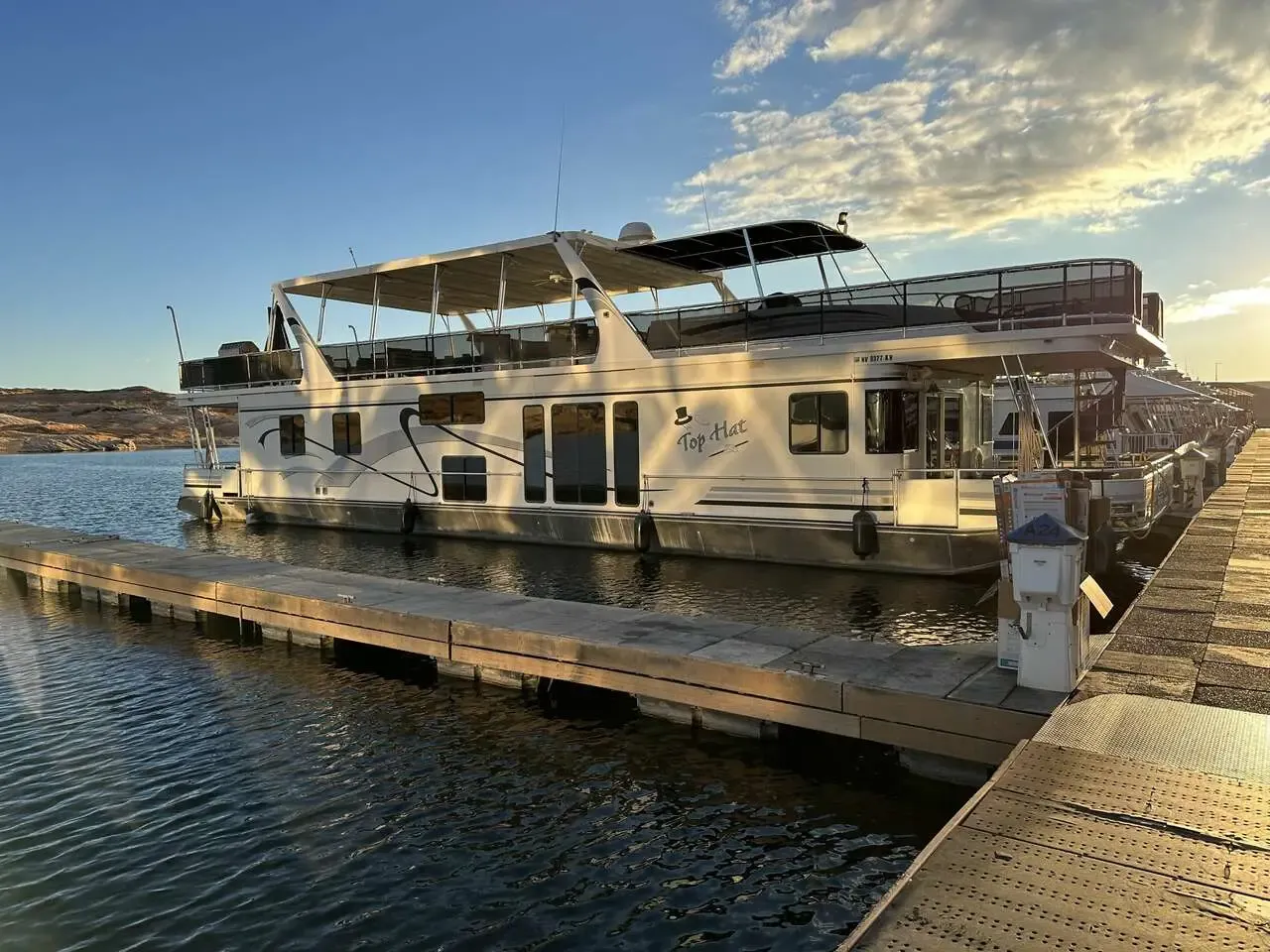 LAKE POWELL HOUSEBOAT PRIME WEEK TIMESHARE.