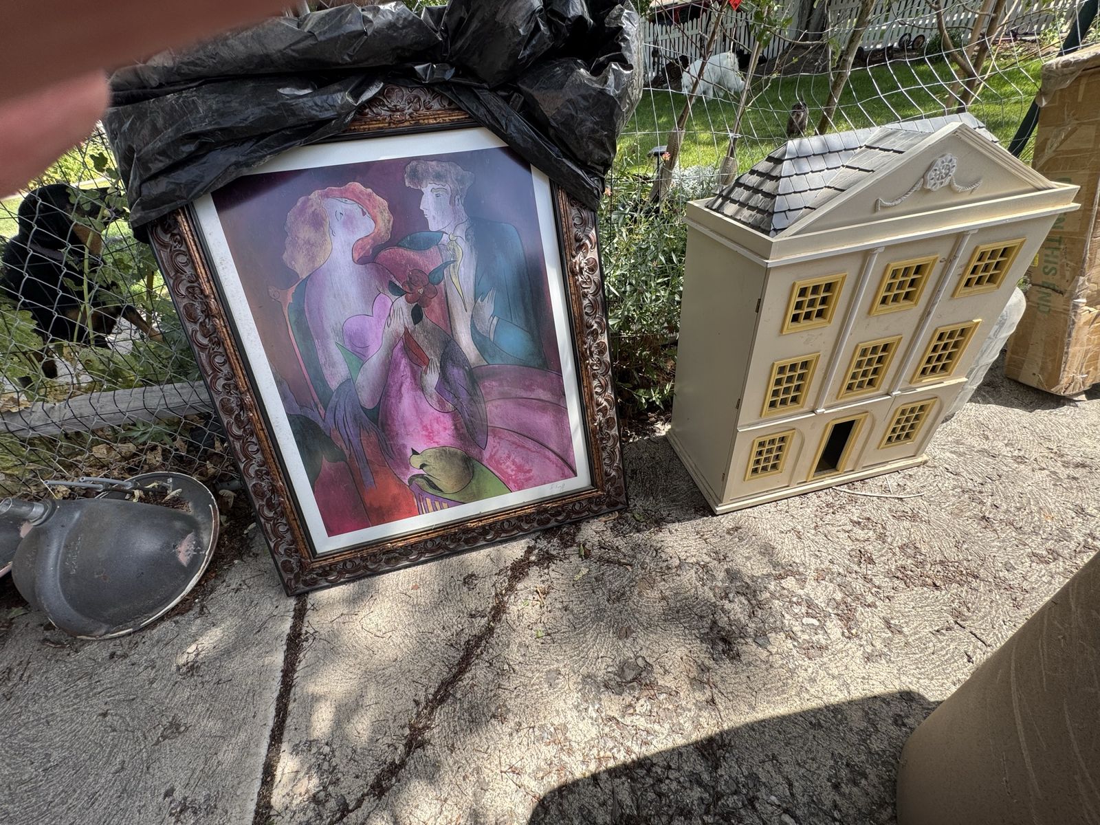 Main image 6