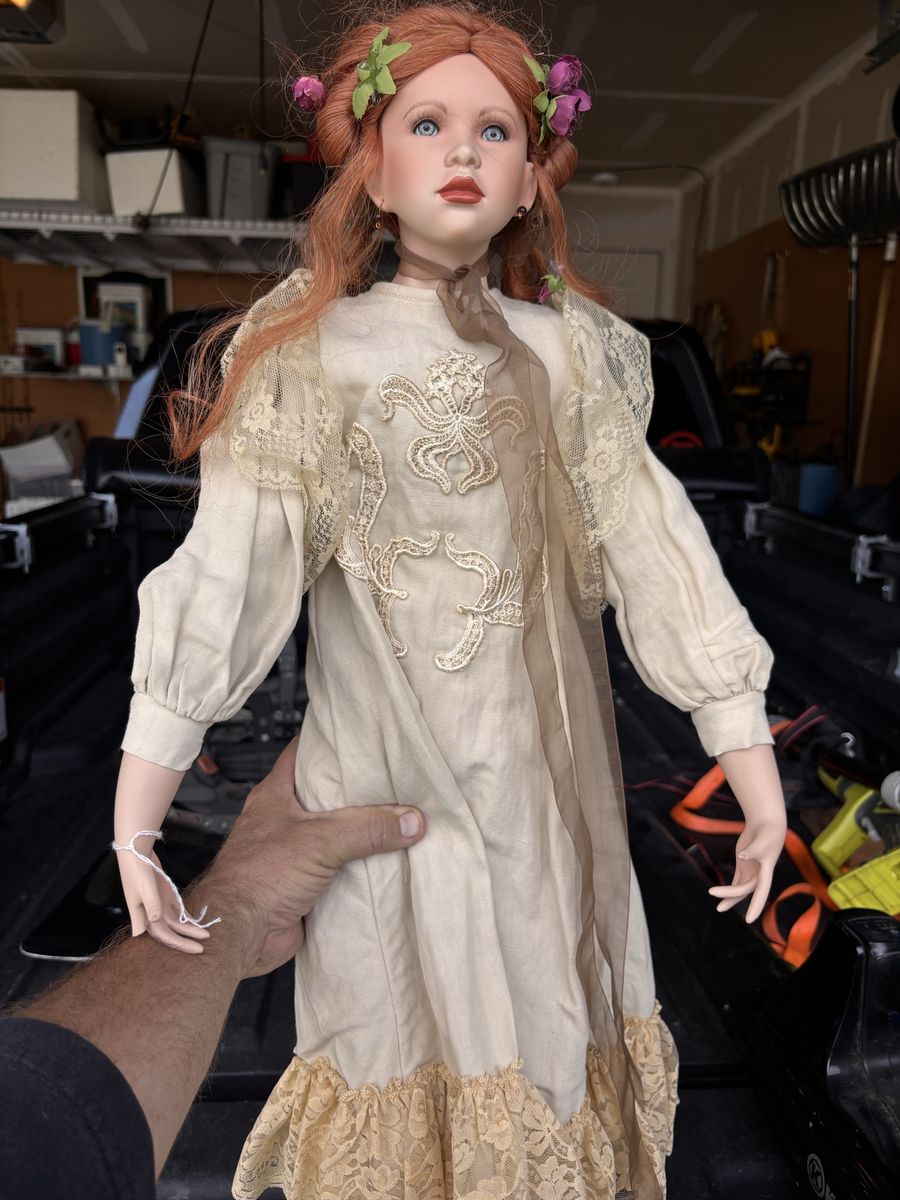 C Koch limited edition porcelain doll 0295/2000 doll in good condition