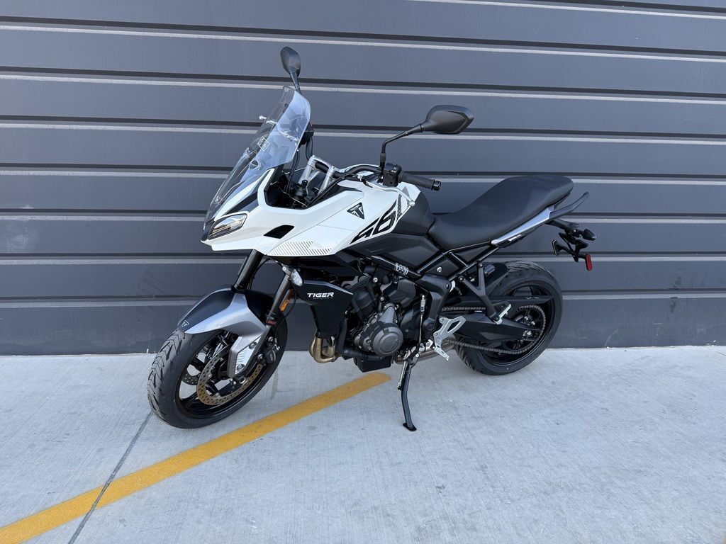 2025 Triumph Tiger Sport 660 Crystal White